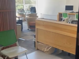 OFICINAS EN RENTA/VENTA EN EDIFICIO VASANTA ZONA 10 - Image 11