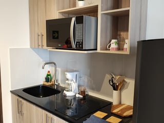 Apartamento amueblado en renta en zona 10 - 5