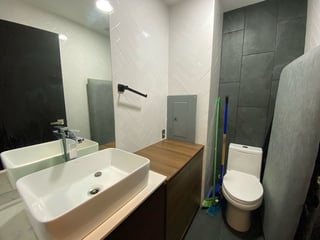 Apartamento para inversión en venta EON zona 10 - Image 9