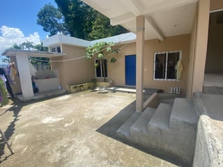Propiedad para Inversiòn con  locales y apartamentos - 3