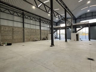 Bodega en VENTA en Villa Nueva - 2