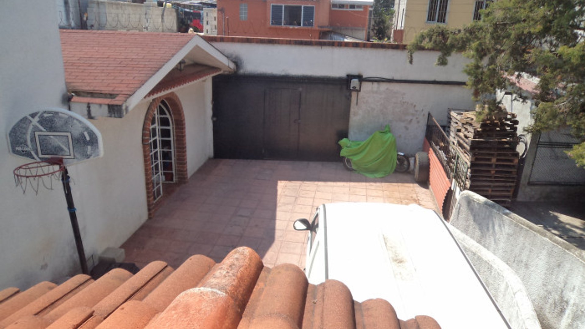 Casa en Venta dentro de garita En Zona 17