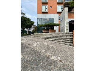 Apartamento en renta y venta en 4 grados norte zona 4 - 5