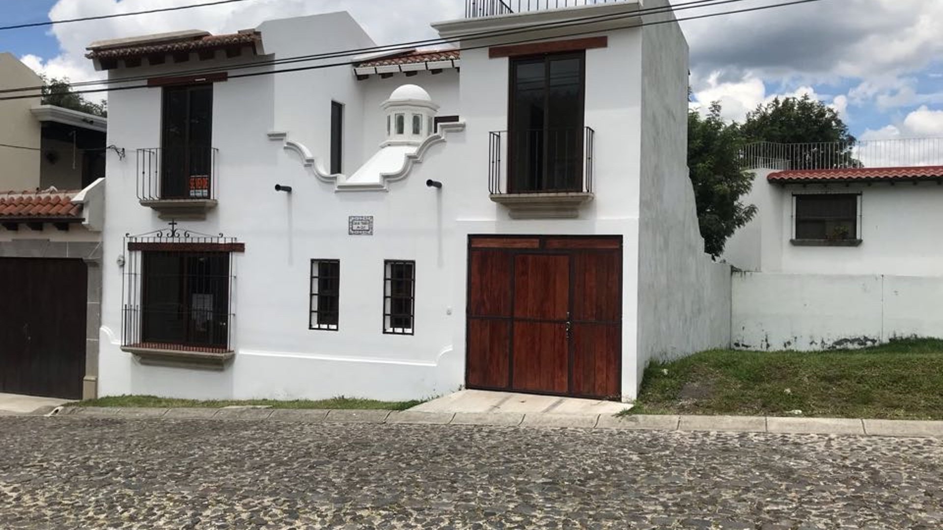 Casa en Venta; Casa TADEO,  Antigua Gardens, Ciudad Vieja, Sac. - Image 1