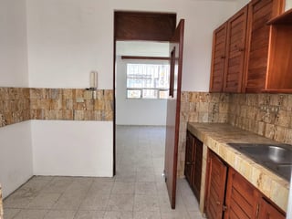 Alquilo Linda Casa  zona 12, salida  de USAC - 5