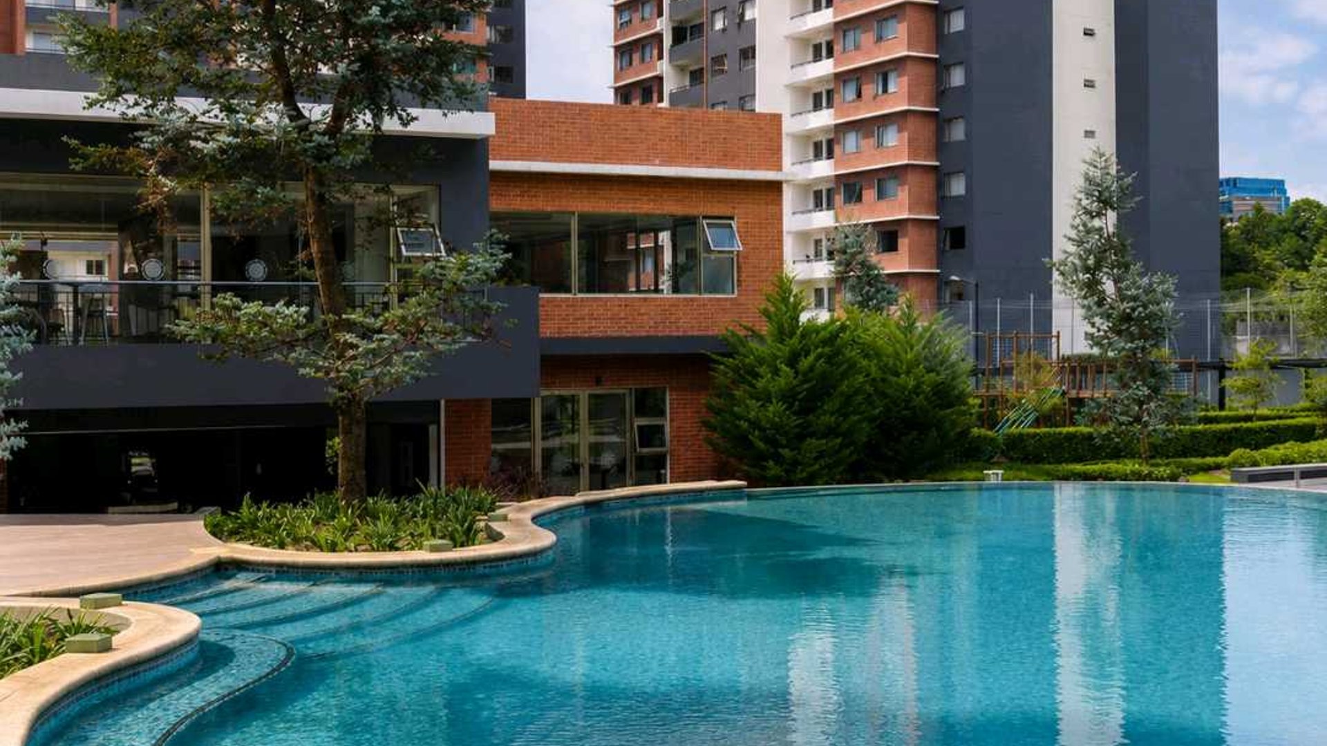 APARTAMENTOS EN ALQUILER📍 Edificio Seghería, Zona 14, La Villa