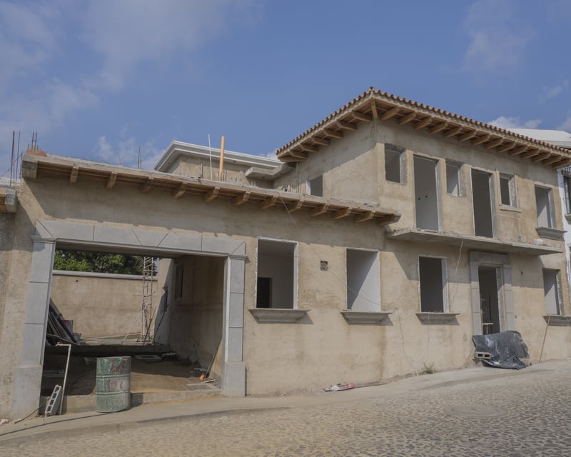 CASA EN VENTA CON PISCINA EN LOS FRANCISCANOS / ASIS B