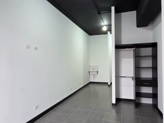 Apartamento en venta en zona 7 Kaminal 7 sobre Clz. San Juan para inversión - 5