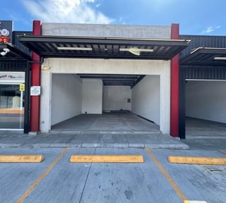 LOCALES EN RENTA PLAZA EL RANCHO