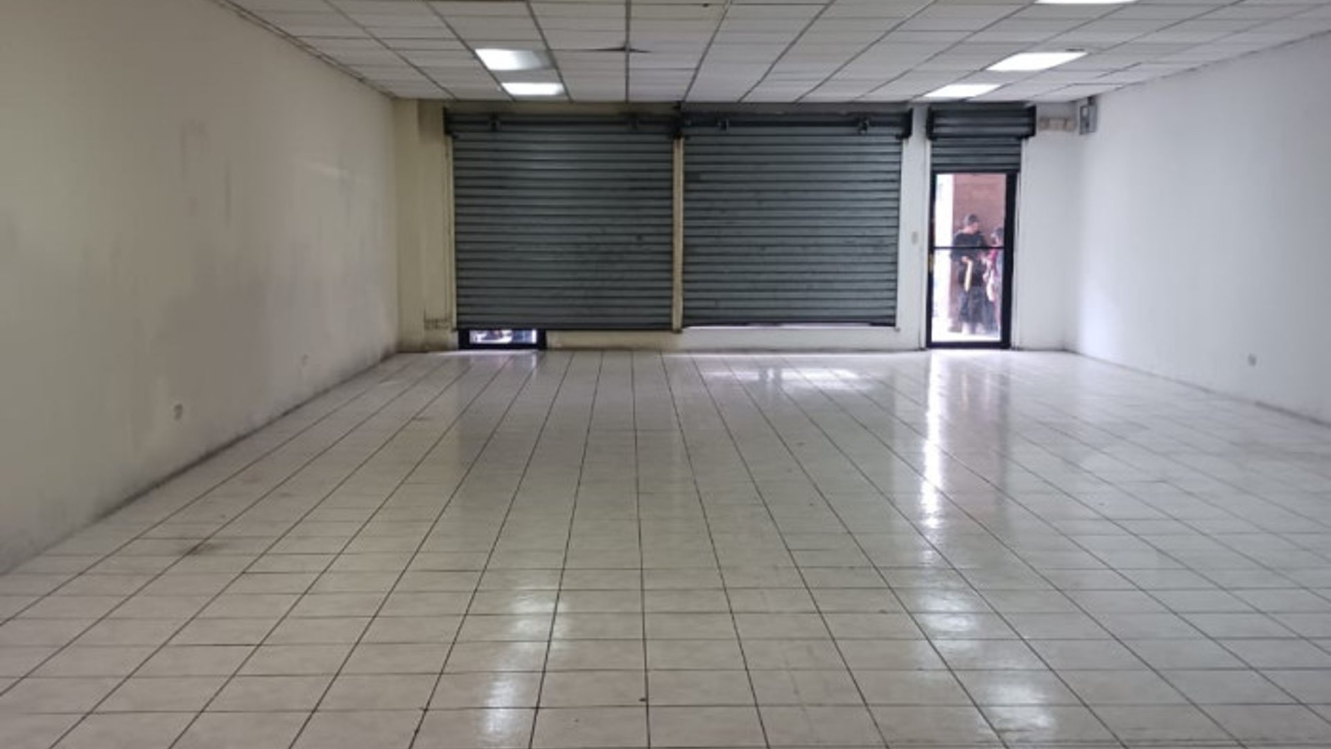 Local en Renta en  Centro Comercial Ruta 4