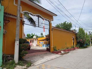 CASA EN VENTA EN PUERTO BARRIOS - 2