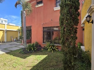 Casa con Jardín en Venta San Cristóbal afuera de garita - 4