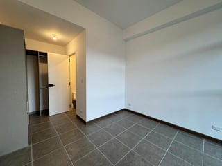 APARTAMENTO DE 3 HABS EN QUINCE ESQUINA ZONA 15 - 5