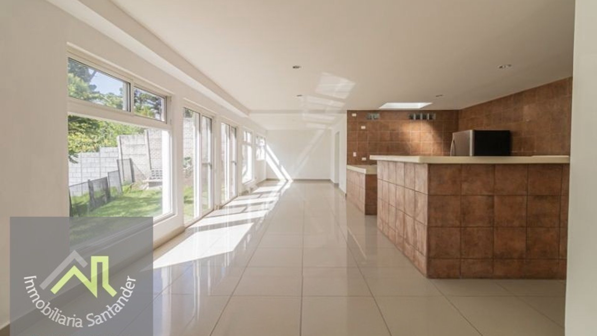 Condominio en Venta ( 3 casas + terreno) , Km 19 Carretera a El Salvador