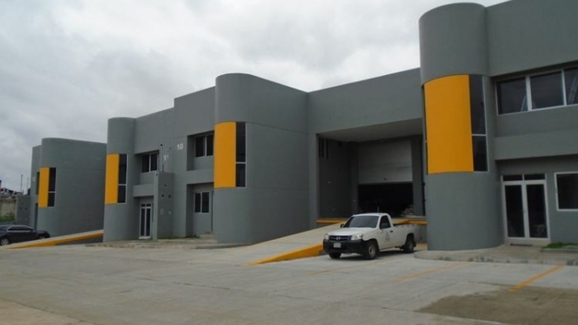 Rento Ofibodega Carretera a San Juan Sacatepequez