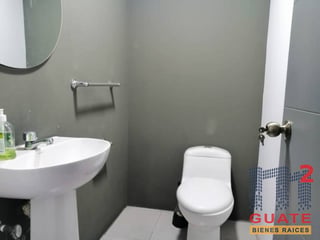 Oficina en Renta, Zona 09 (R9595) - 2