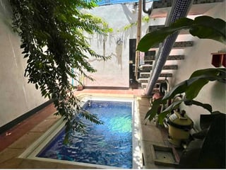 CASA TIPO LOFT EN VENTA CON PISCINA PRIVADA – BARRIO MODERNO, ZONA 2 - 2