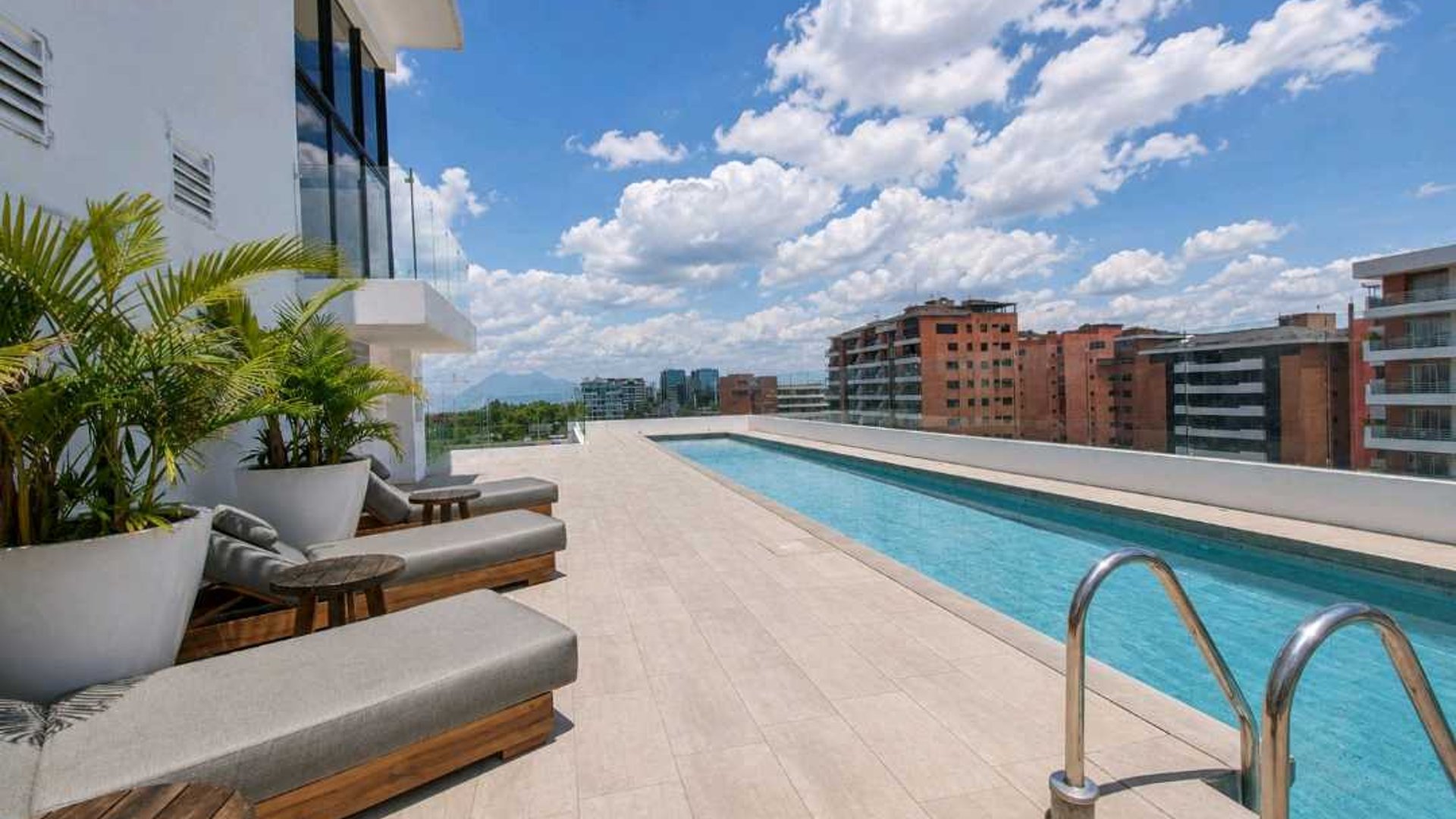 APARTAMENTO EN VENTA???? Edificio Moretti, Zona 10 - Image 1