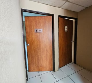 Oficina en Renta en Edificio Reforma Montufar, zona 10 - Miniatura 16