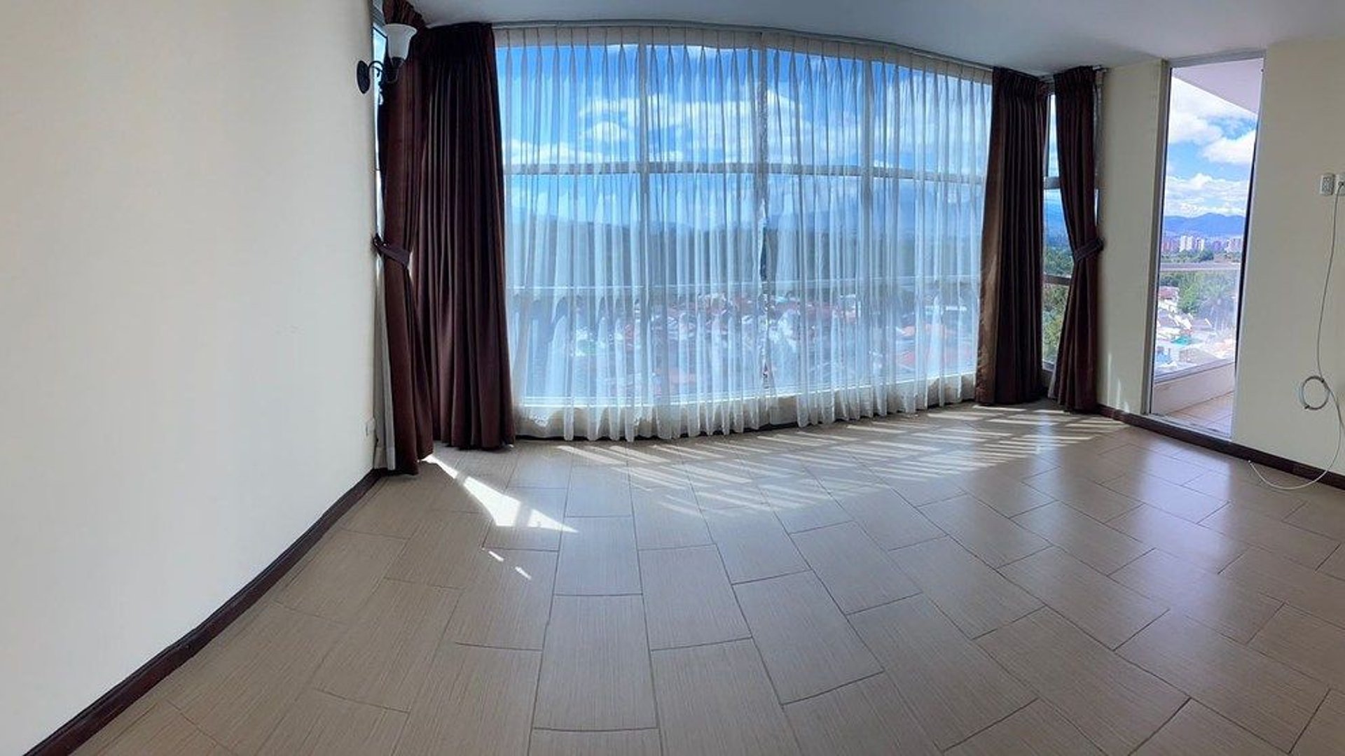 Apartamento en Venta Condado la Villa zona 14 - Miniatura 9