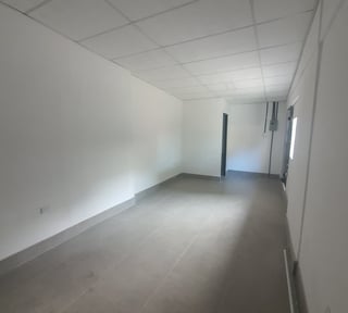 Local Comercial en Renta, Zona 9 ref-6164