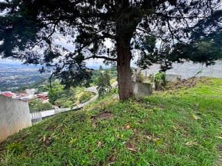 TERRENO EN VENTA📍 Altos de Montebello, Km.12.7 Carretera a El Salvador - 4