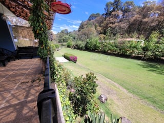 Hermosa propiedad en Venta en un lugar con clima fresco en San Lucas Sacatepéquez - 2