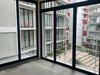 📍 APARTAMENTO EN VENTA – 2 HAB + BALCÓN | SHIFT CAYALÁ | ZONA 16 - 5