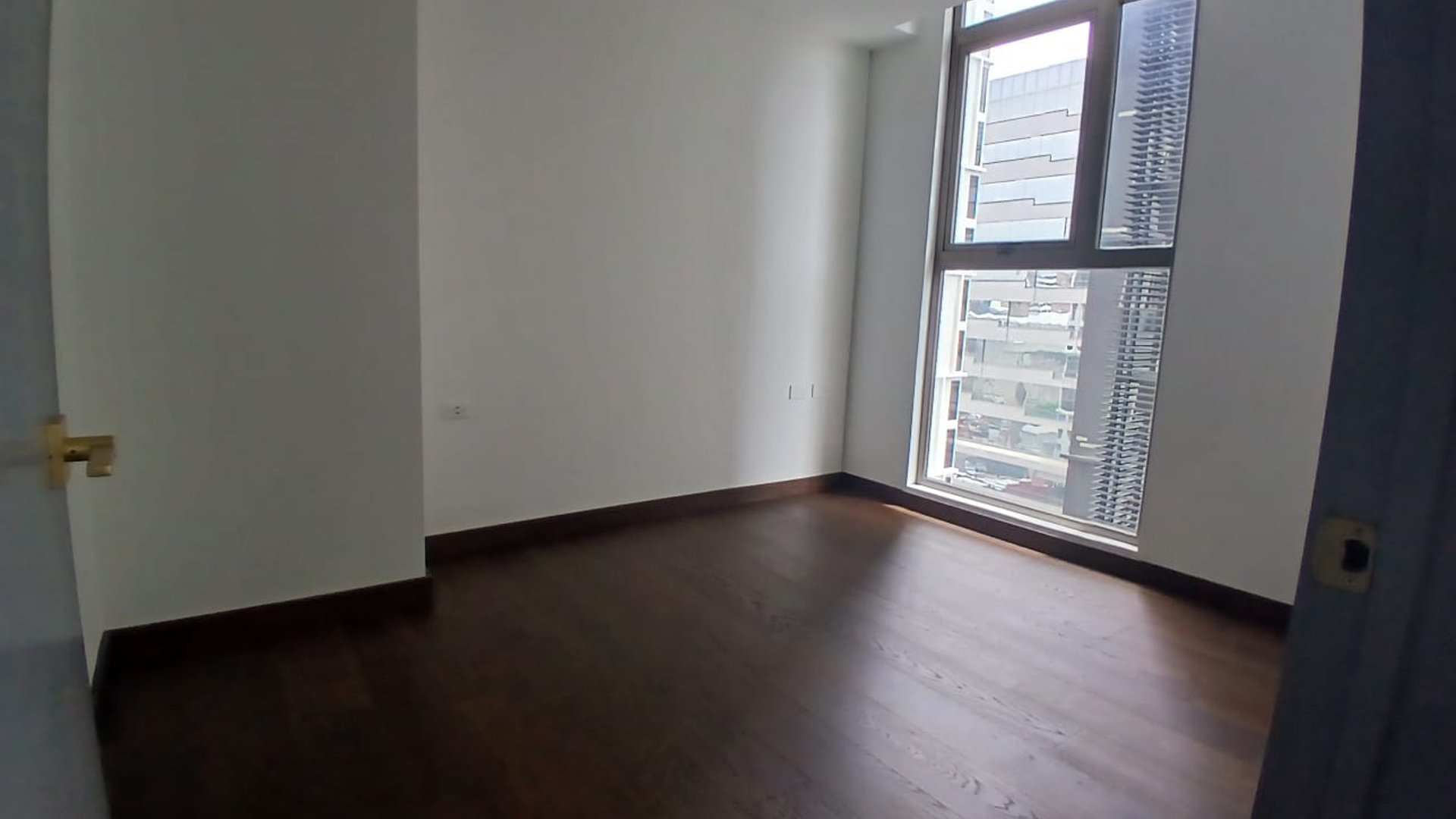 Apartamento en Renta para estrenas en zona 10 - Miniatura 9
