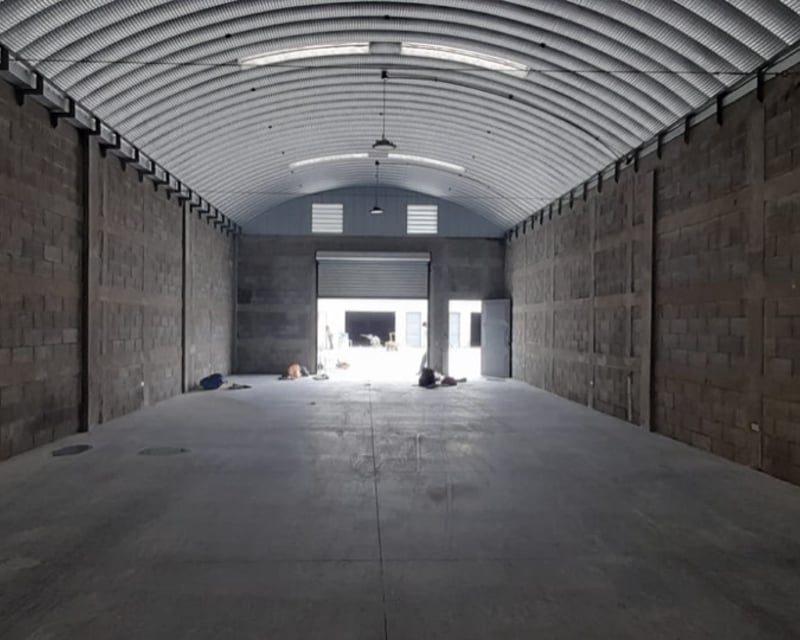 Iztapa/ Bodegas en renta