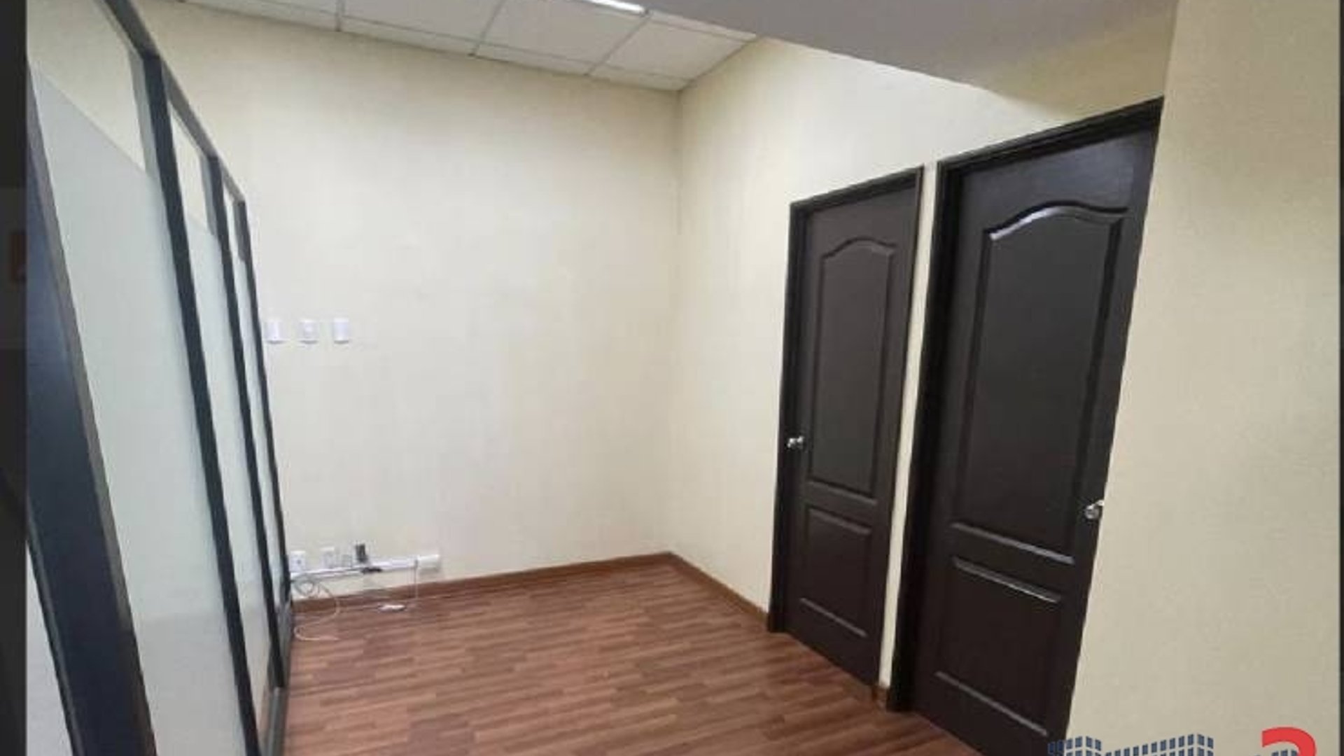 Oficina en Renta, Zona 10 (R10368) - Miniatura 3