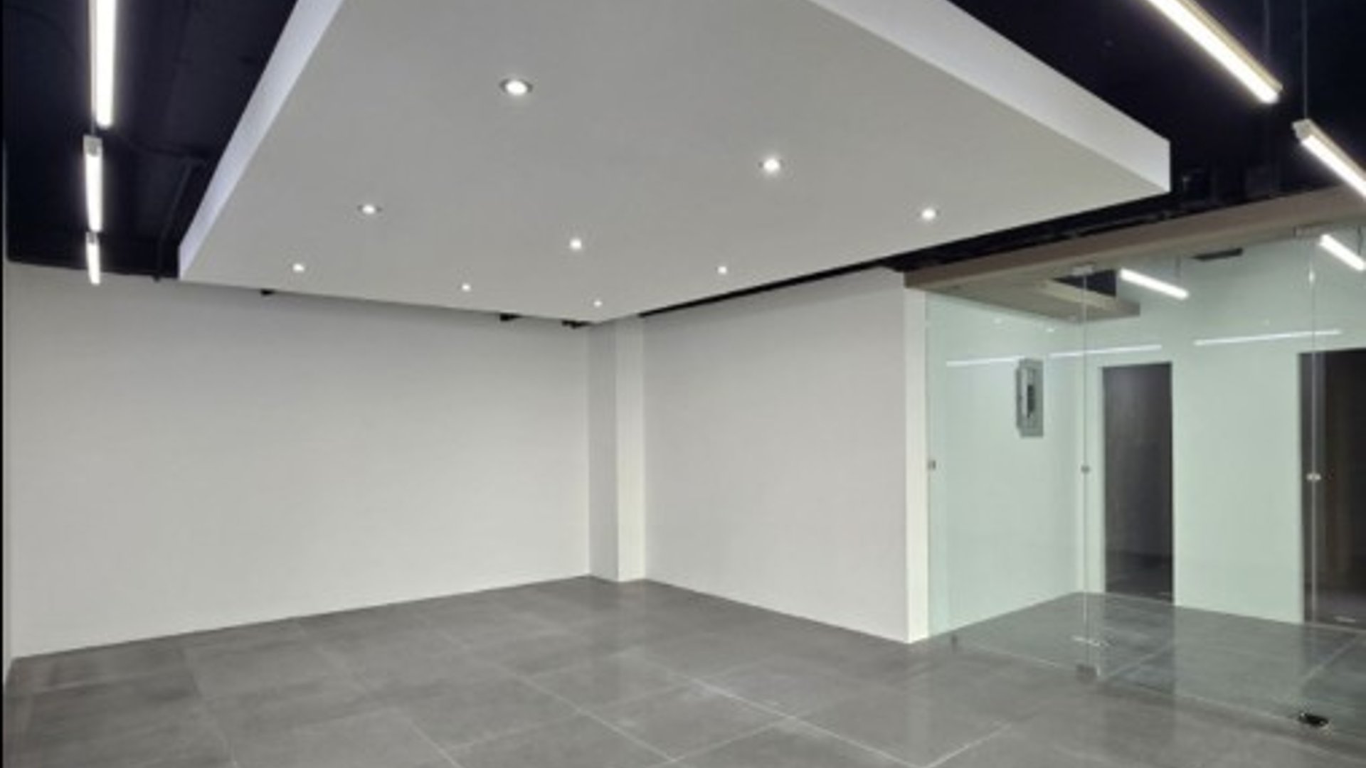 Oficinas en venta en Europlaza zona 14 Ref-5644 - Miniatura 6