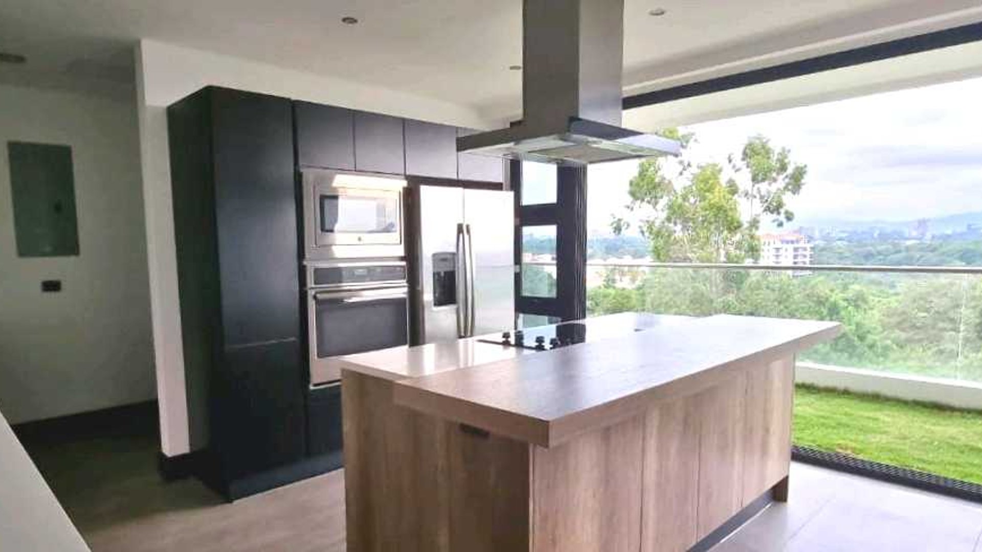 APARTAMENTO EN ALQUILER???? Edificio Zen Cayalá, Zona 16 - Miniatura 2