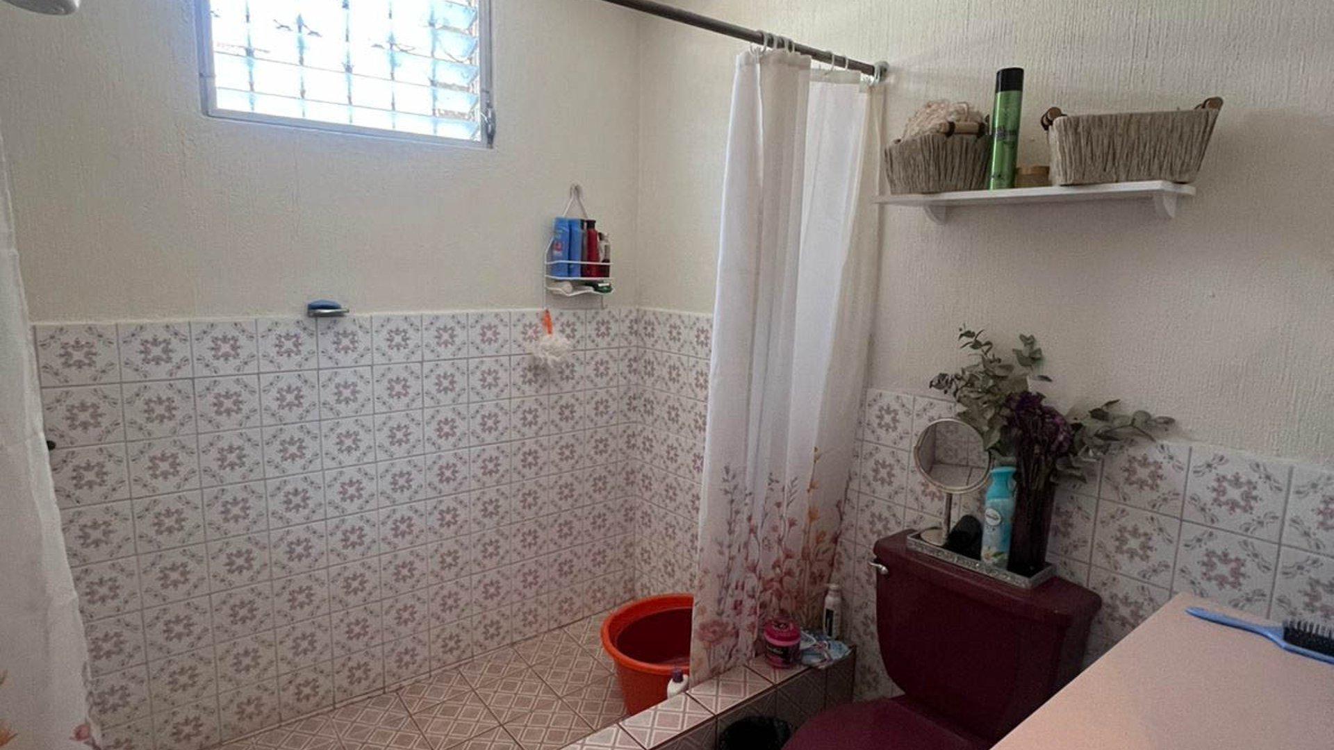 CASA SEMIAMUEBLADA EN VENTA, ZONA 3 DE MIXCO - Miniatura 15