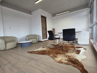 Oficina Corporativa en RENTA Las Américas Zona 13 - 2