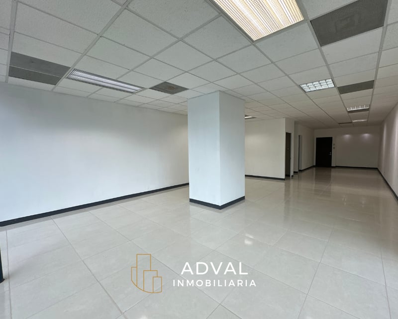 Oficina en renta Zona Pradera Zona 10