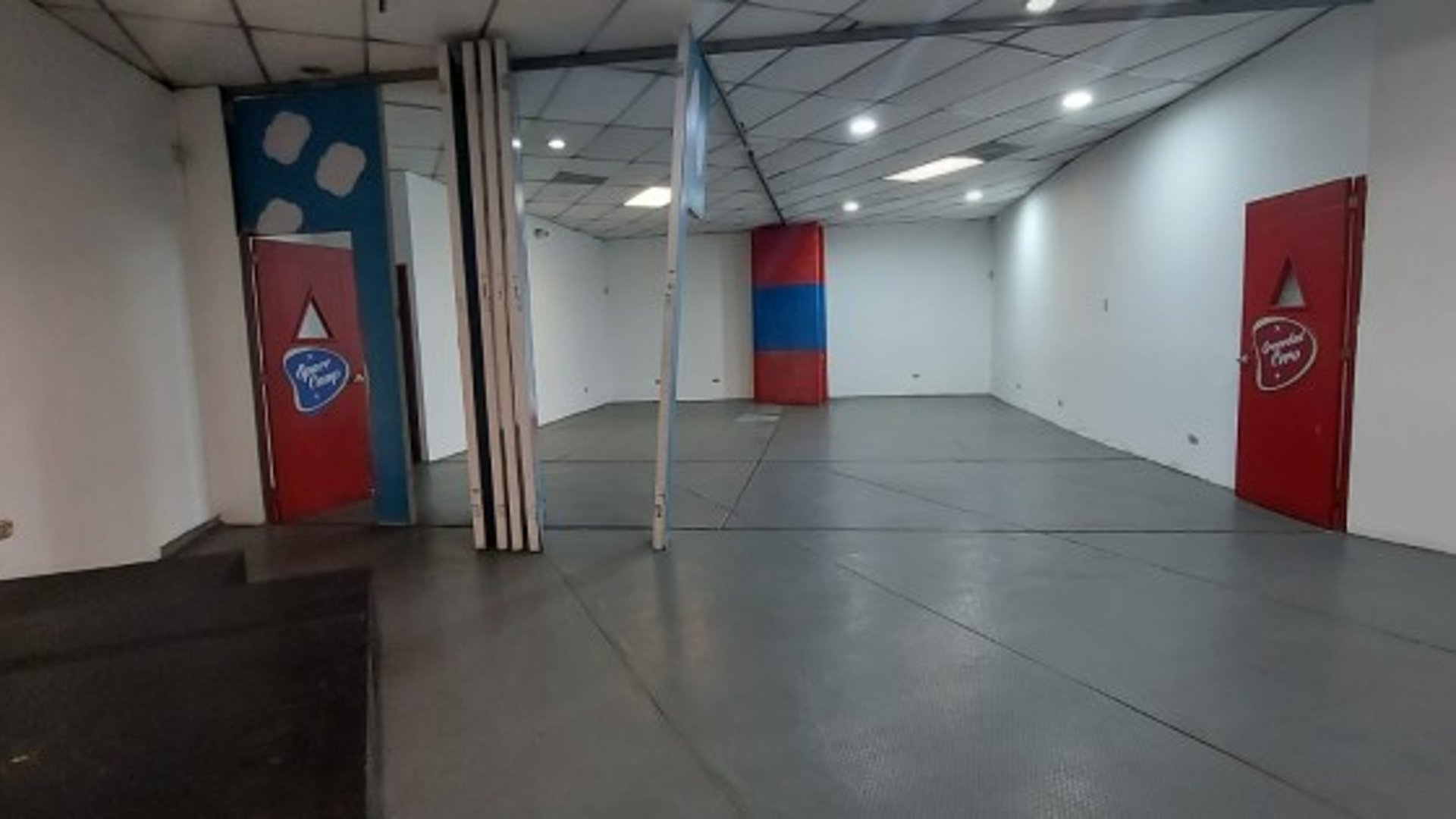 Local amplio en renta en Carretera a El Salvador