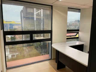 📍 OFICINA EN RENTA – 120 m² + 3 OFICINAS | TORRE CRISTAL | ZONA 9 - 4