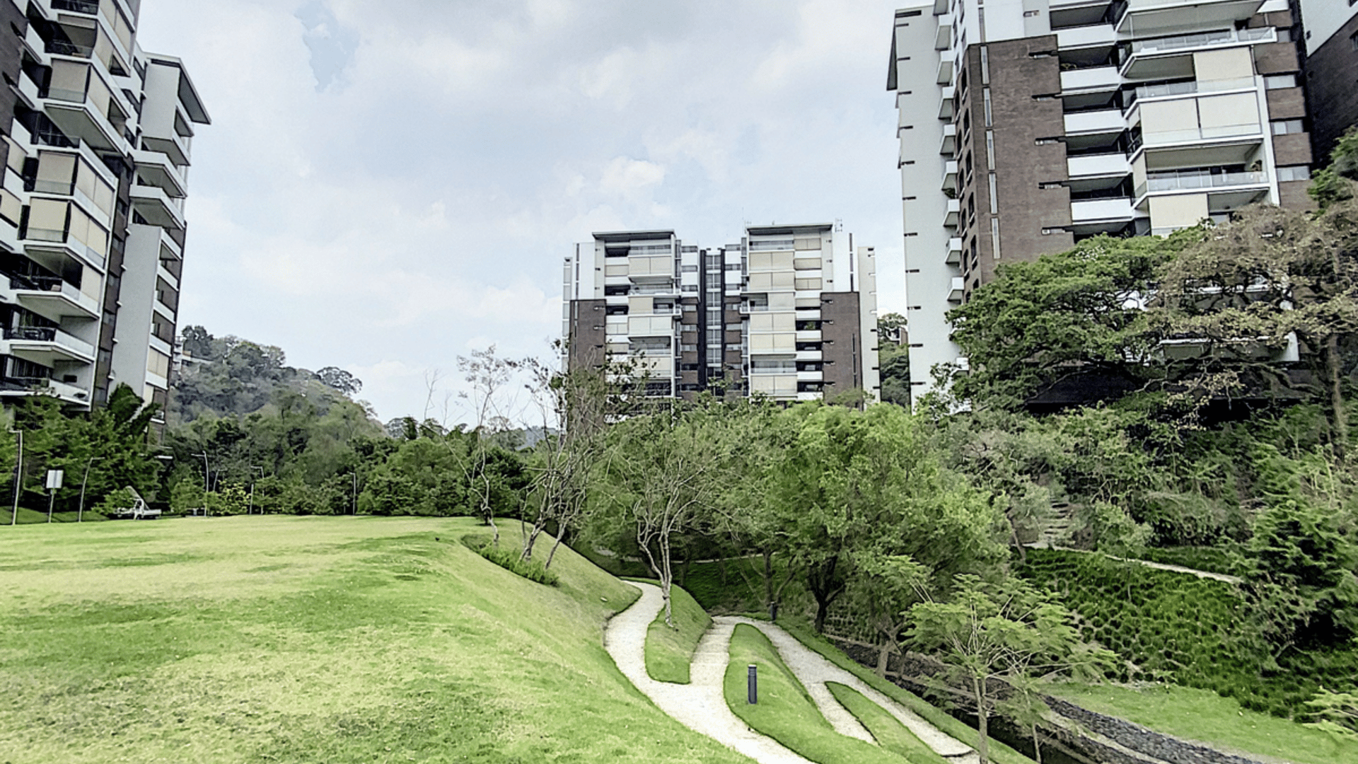 ACANTOS DE CAYALÁ / Apartamento en Renta, zona 16 - Miniatura 17