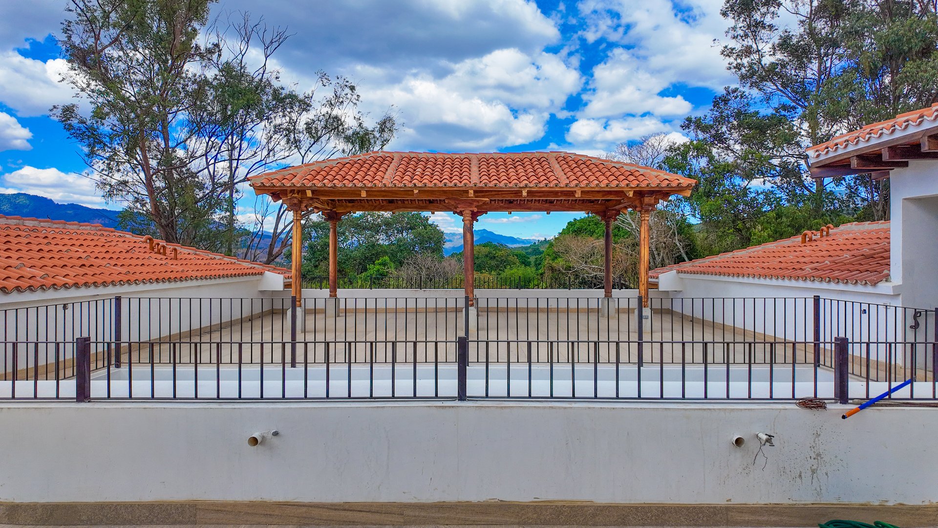 PROYECTO DE APARTAMENTOS FRANCISCANOS | MODELO MENCI | ALOTENANGO - Miniatura 11