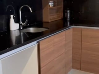 Venta de apartamento amueblado de 2 niveles en Granat zona 4 - 3