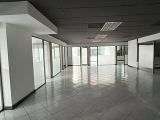Oficina en Alquiler / Venta Edificio Europlaza, zona 14 - 2