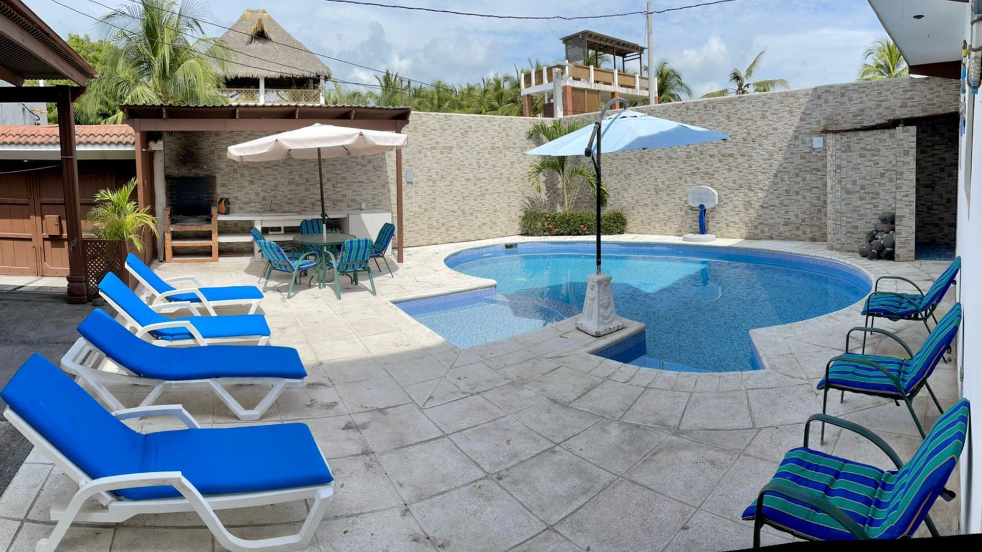 CASA PALMARES EN RENTA, PUERTO SAN JOSE - Miniatura 4