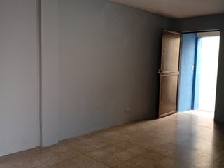 Casa en Venta en Barrio Moderno Zona 2 de Guatemala - Image 11