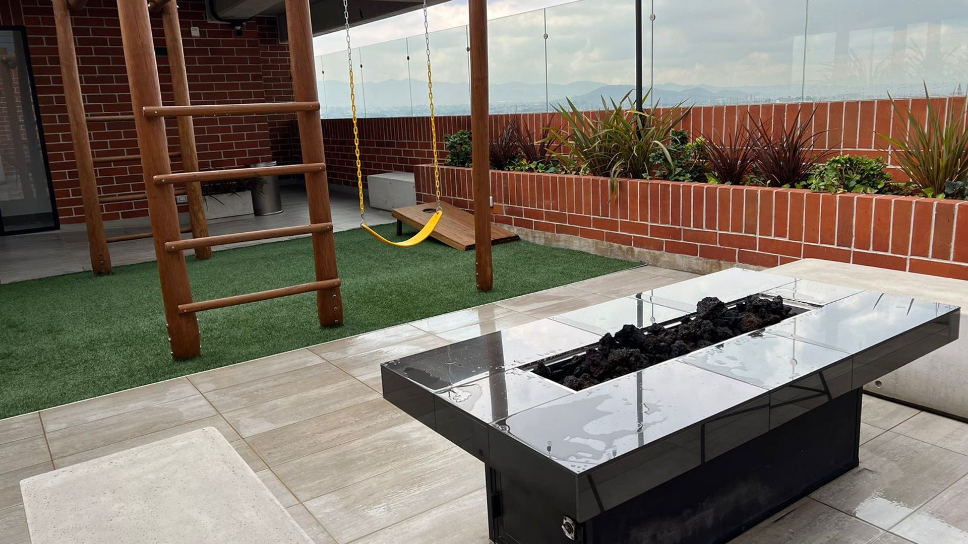 APARTAMENTO AMUEBLADO EN RENTA EN FIAMENE ZONA 10 - Miniatura 6