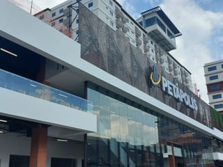 En Venta Oficina en zona 12 Ciudad de Guatemala - 3