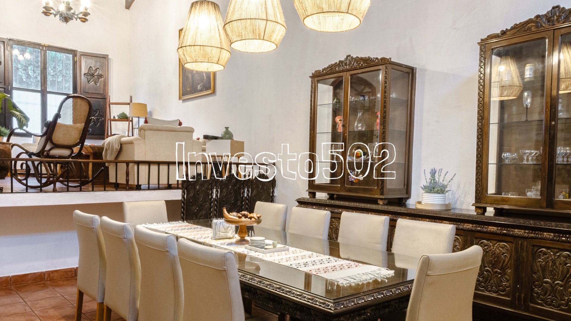 Amplía Casa en Antigua Guatemala, Condominio Las Gravileas - Miniatura 2
