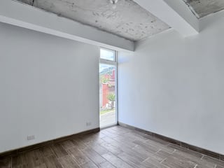 Casa Nueva en Venta Zona 16 Hacienda Real - Image 11