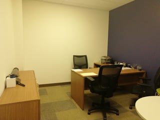 Oficina amueblada en venta o alquiler Zona Pradera, zona 10 - Image 8