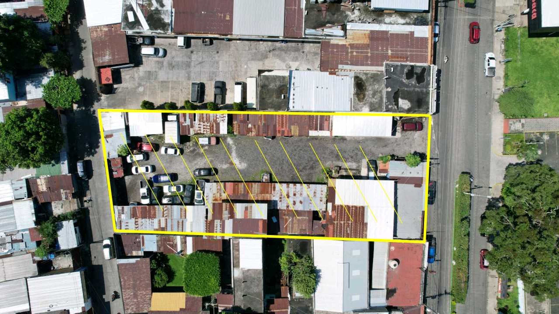 Estratégico Terreno Comercial en Renta – Avenida Principal, Escuintla